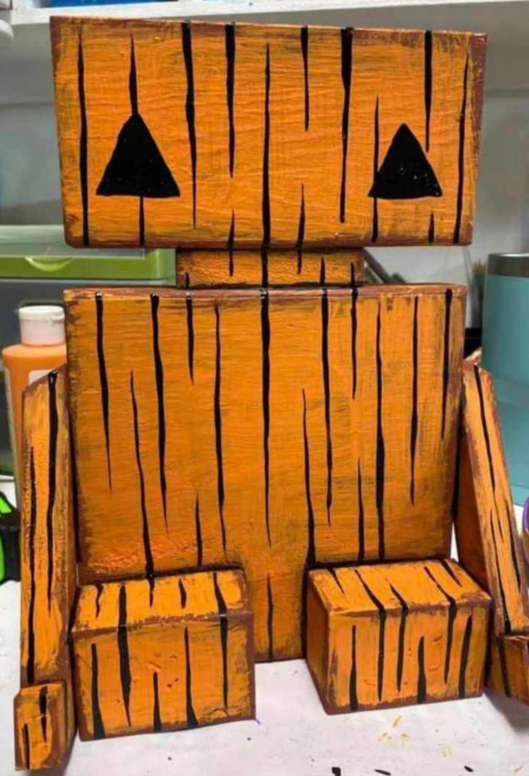 Large Pumpkinbot