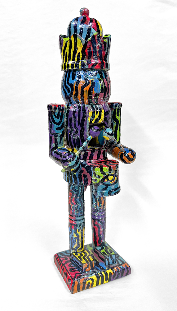 Glitter Nutcracker 01