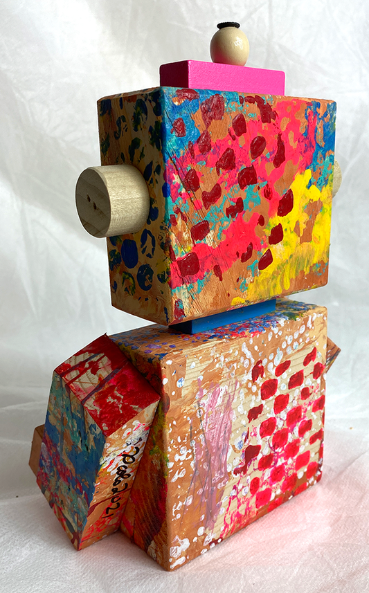 Flower Deskbot 6 Caley