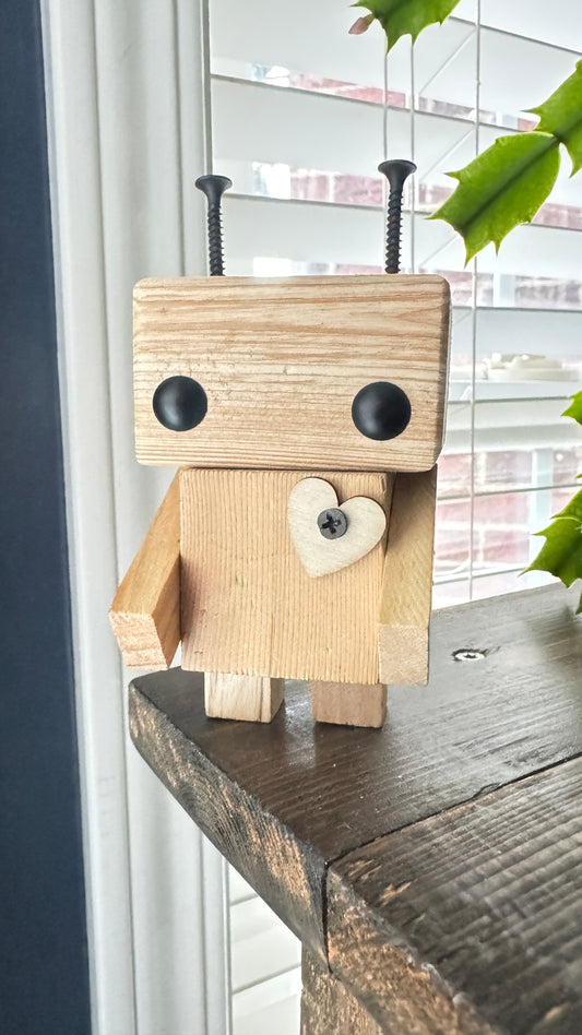 Woodstrow HeartBot